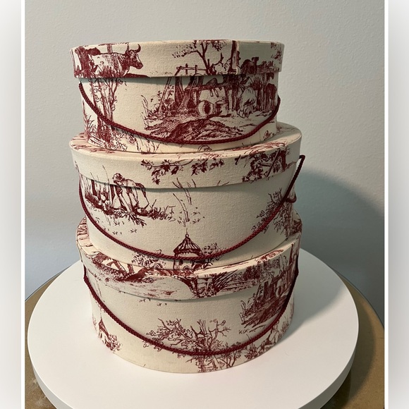 Vintage Martha Barclay Handsewn Reproduction Nesting Bandboxes set 3; S,M,L Pink - Picture 1 of 17